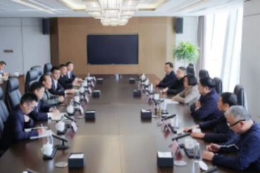 江西省委副书记、赣州市委书记吴忠琼到中国OK钱包考察